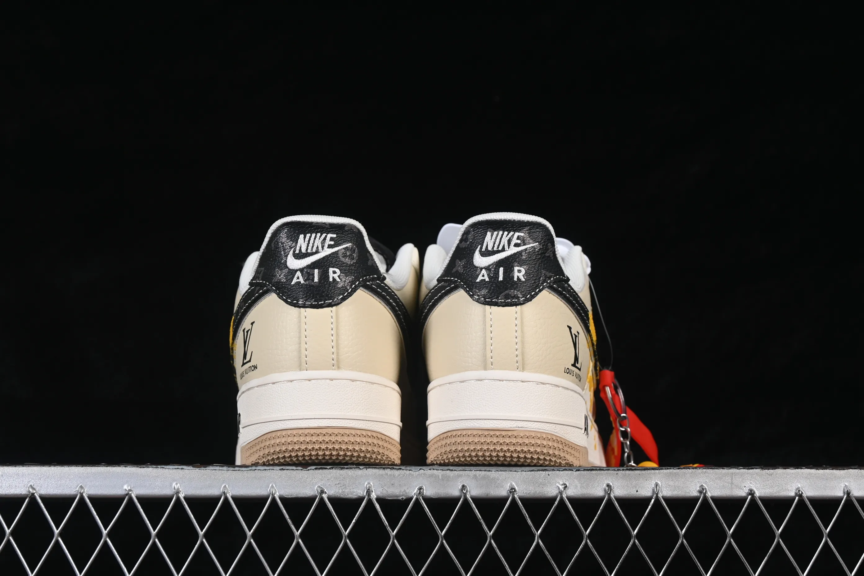 All Categories Nk Air Force 1 Air Force Series Nk Air Force 1 Low Air Force Low Nike Air Force 1'07 Low Joint Horse Galloping Air Force One Low Casual Shoes ZH2598-308